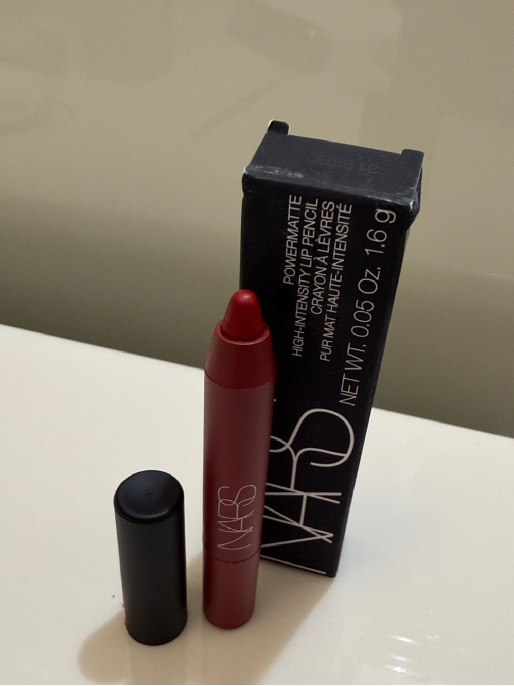 NARS Velvet Matte Lip Pencil — Cruella Deep Red